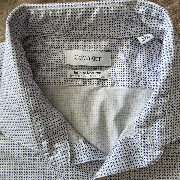 Calvin Klein Light Blue Men's Shirt - Picture 2 of 7